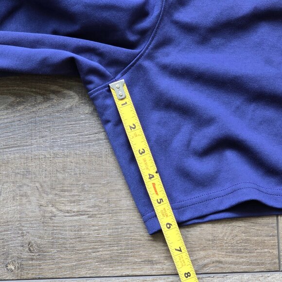 NWT - Sports Illustrated Drawstring sweat shorts with mesh pockets. Size M - Picture 5 of 11